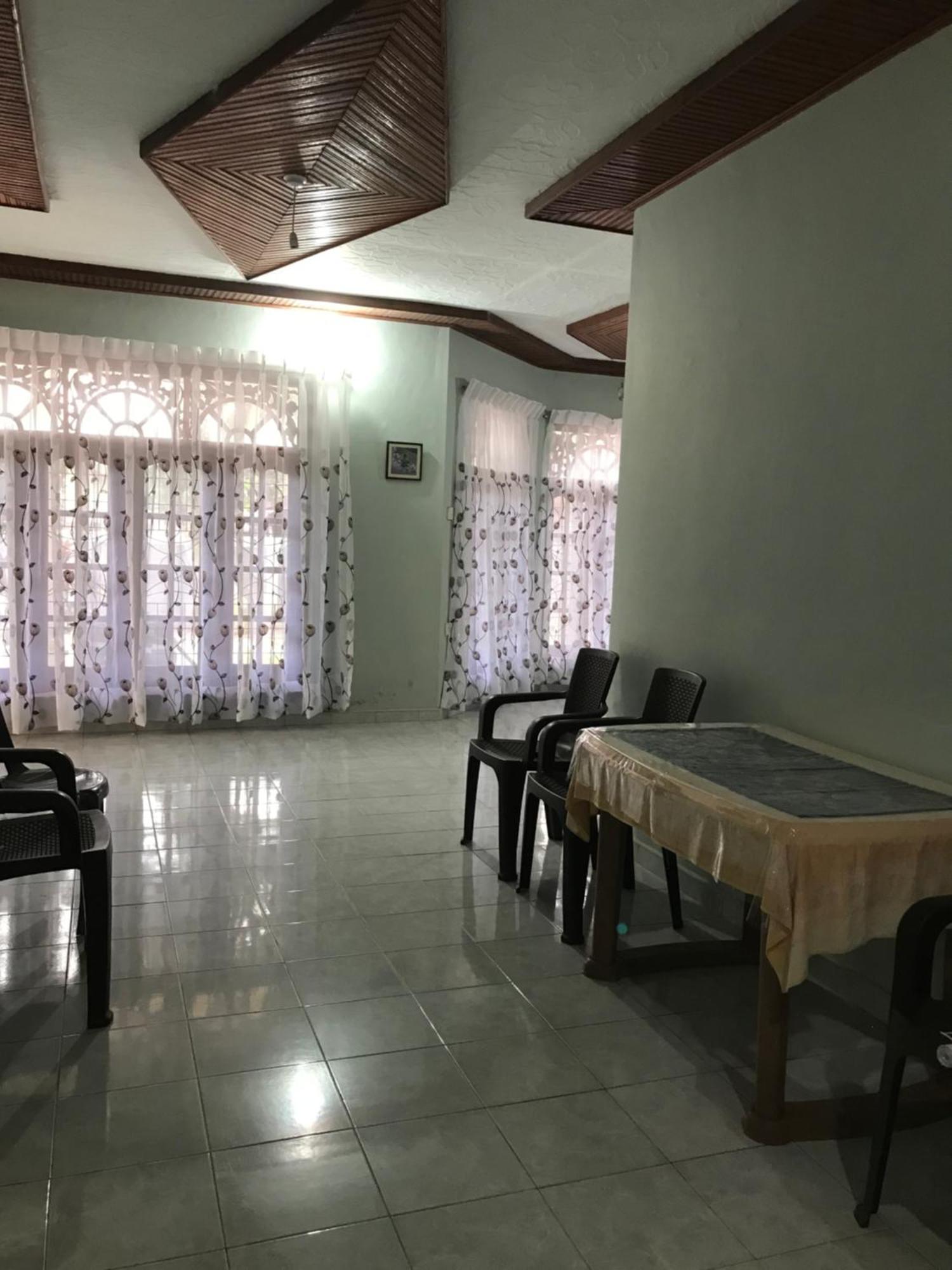 Villa Rodrigo Lite Negombo Esterno foto