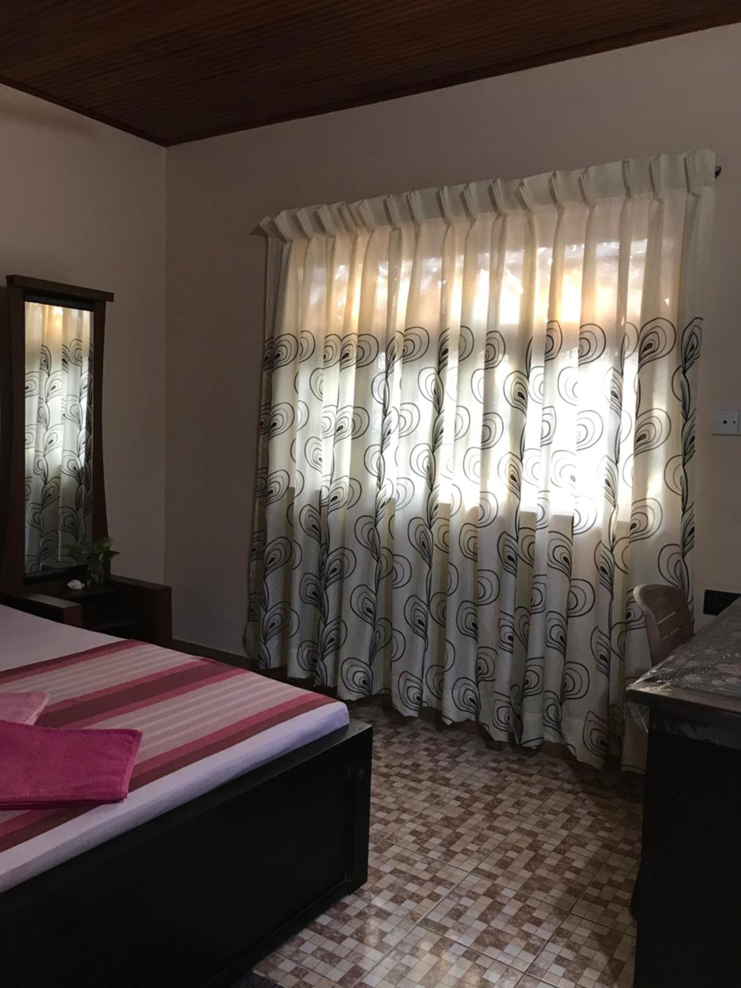 Villa Rodrigo Lite Negombo Esterno foto