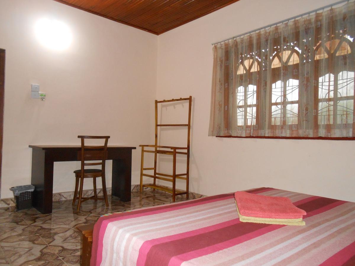 Villa Rodrigo Lite Negombo Esterno foto