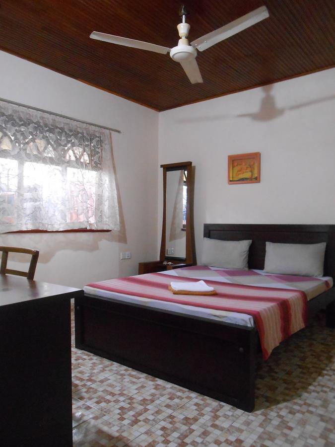 Villa Rodrigo Lite Negombo Esterno foto